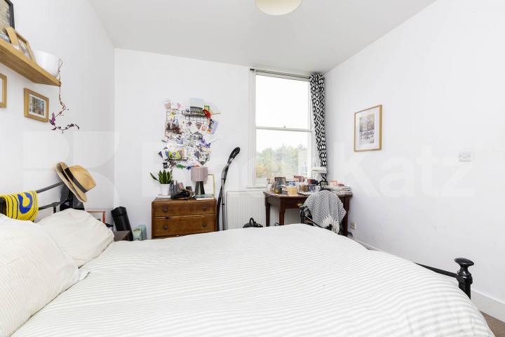 Spacious modern 1 bedroom property in a beautiful conversion in Hackney Goulton Road, Hackney Central